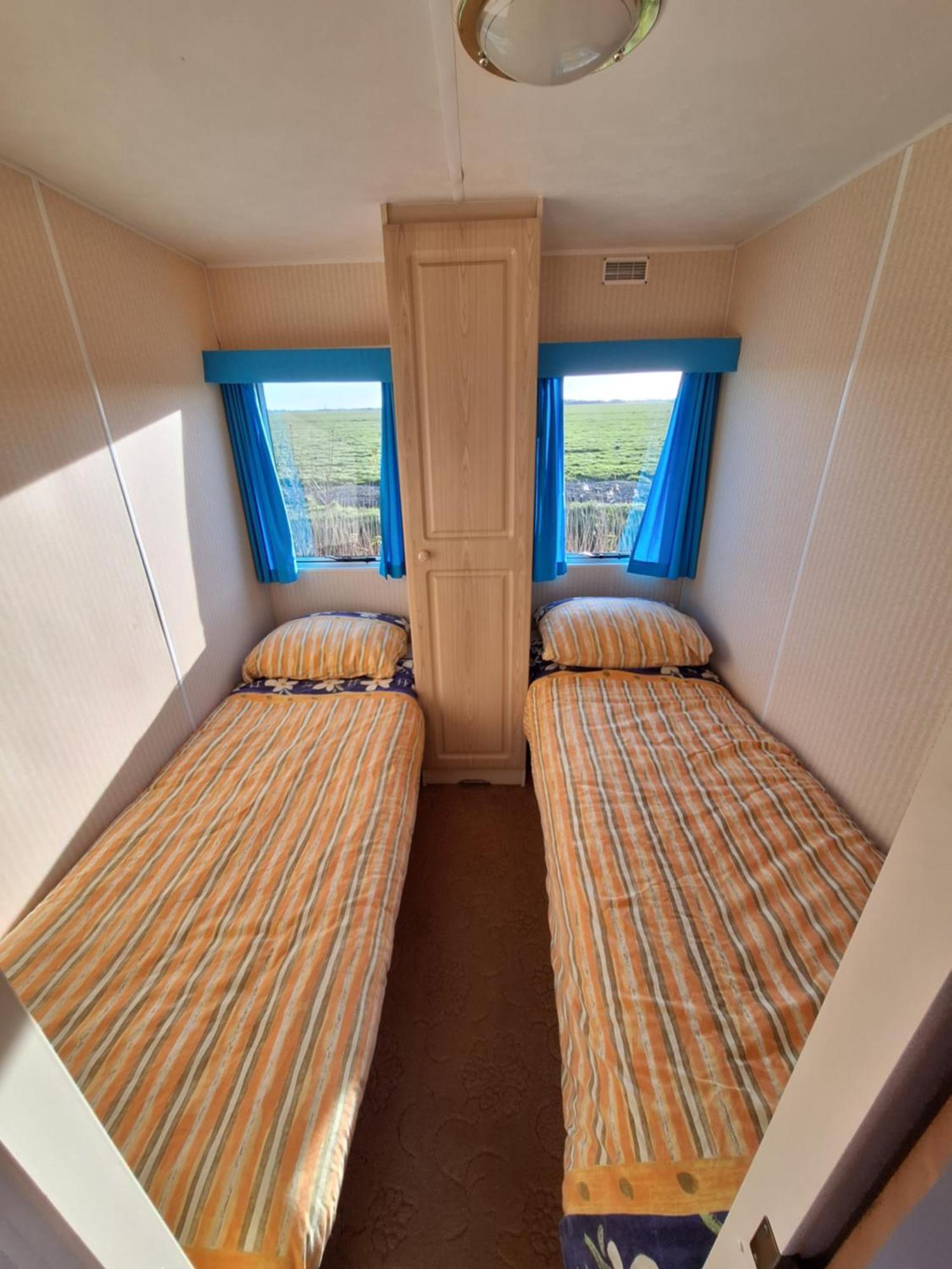 Stacaravan Elly, Minicamping De Grutte Earen Burum Extérieur photo